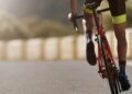 Investito ciclista a Via Stadera: identificato e denunciato il responsabile