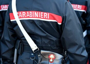 Tenta di rapinare una ragazza a Casola: arrestato 30enne napoletano