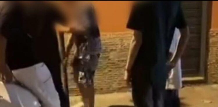 Ottaviano: ragazzo disabile aggredito e preso a sassi.