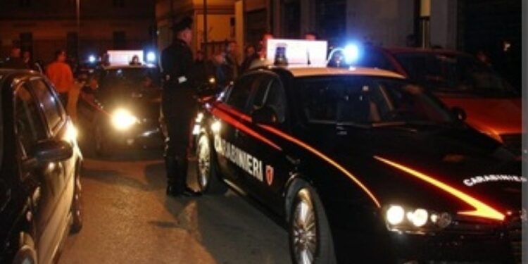 Torre del Greco,  Napoli: spari in strada 37enne ferito.