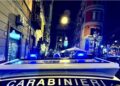 Napoli: prendono a sassate la finestra di un’anziana con problemi psichici.