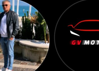 Denunciato dal giornalista Pino Grazioli per diffamazione aggravata.