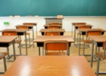 Lutto a scuola: dodicenne morta a scuola a Marcianise.