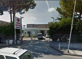 Giugliano in Campania, Napoli: accoltellato alla schiena per rubargli una bici.