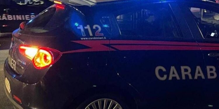 Qualiano: donna accoltellata, arrestato l’ex compagno.