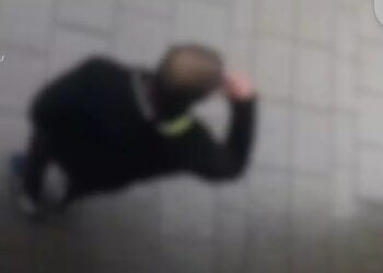 Napoli: 54enne arrestato per stalking.