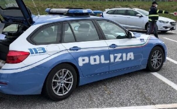 Avellino: arrestato uomo sulla A16 Napoli-Canosa, tentava di strangolare la moglie.