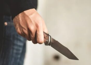 Afragola: minorenne accoltella un ragazzo durante una lite.