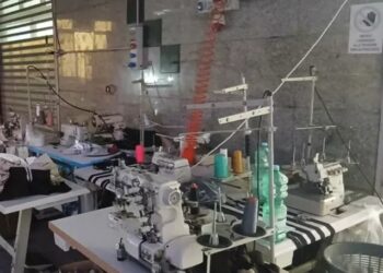 San Gennaro Vesuviano: operai vivevano accanto alla fabbrica nel degrado.