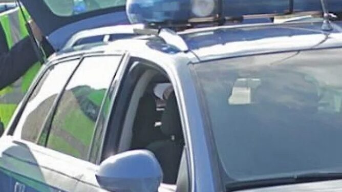 A5: neonata di 2 mesi sbalzata dall’auto, morta nello schianto.