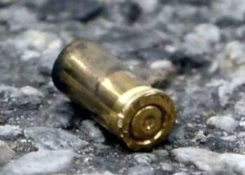 Torre Annunziata: gambizzato un 45enne in pieno centro.