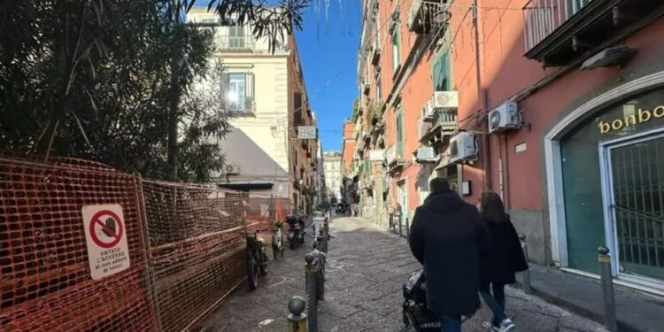 Napoli: 18enne accoltellato, quattro fermati, tutti minori.