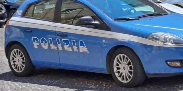 Napoli: ferito 17enne al volto, il responsabile un 15enne.