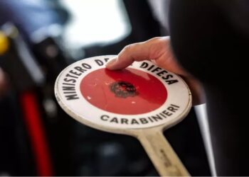 Napoli: vendono casa all’insaputa del proprietario, due arresti.