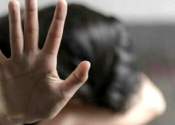 Torre del Greco: donna abusata dal fratello, dopo l’intervento del giornalista Pino Grazioli è stata portata in casafamiglia.