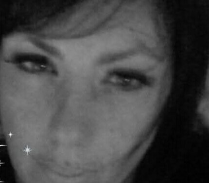 Marcella Cipollaro indagata: bufera social per diffamazione, stalking e minacce ai danni del giornalista Pino Grazioli.