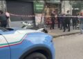 Vomero, Napoli: rapina in banca con ostaggi, trattative in corso con i rapinatori barricati all’interno.