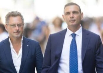 NAPOLI, PINO GRAZIOLI : “DELUSO DA CHI RAPPRESENTA LA LEGALITÀ, AGGREDITO DAVANTI A BORRELLI E CEPARANO.